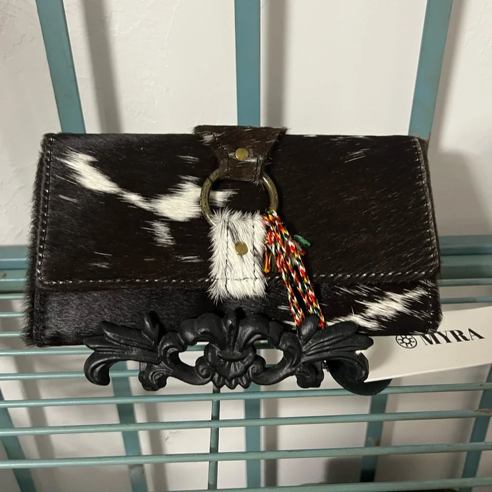 Boho New Western Myra Bag Black White Cowhide Leather Wallet checkbook - Picture 7 of 8